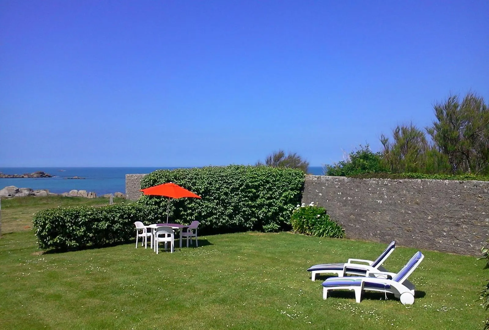 Maison Reposante Face A La Mer Avec Acces Plage Plouescat
